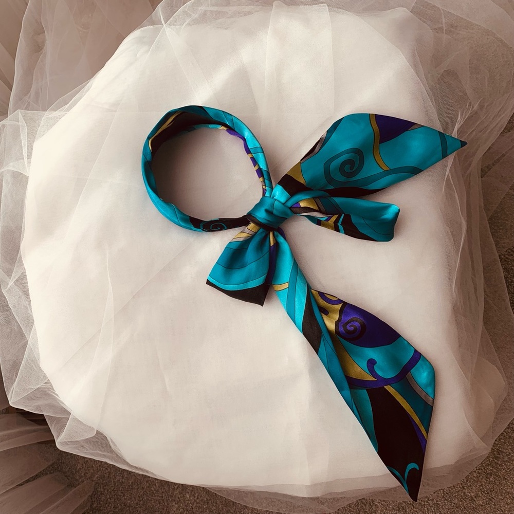 Headband and Neck Tie